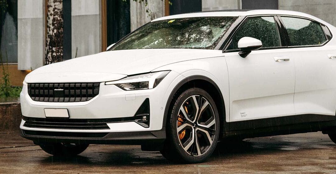 Tietyt automallit suosivat tiettyjä vakuutusyhtiöitä – Kurkkaa, missä sähköauto kannattaa vakuuttaa!