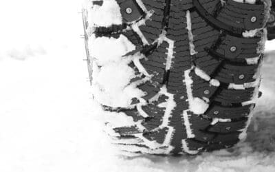 Talven tuulet ja tuiskeet ovat tulossa – näin valitset sopivat talvirenkaat!