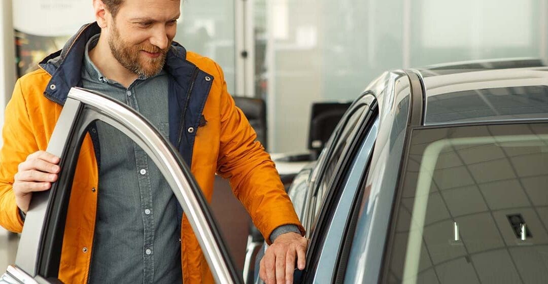 Arvioi autosi arvo helposti 02 Rekkarilla!