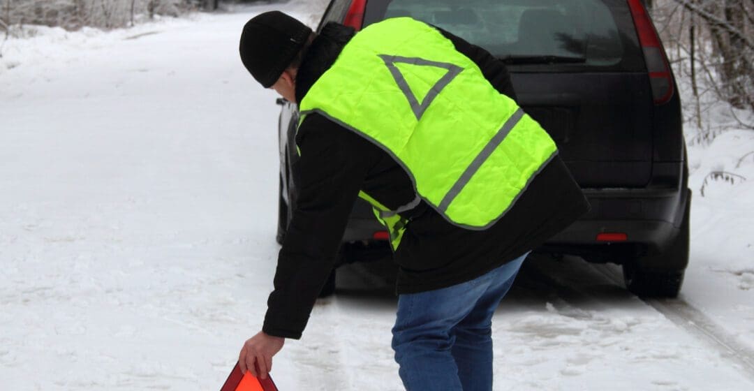 Mitä kannattaa olla mukana autossa talvella?