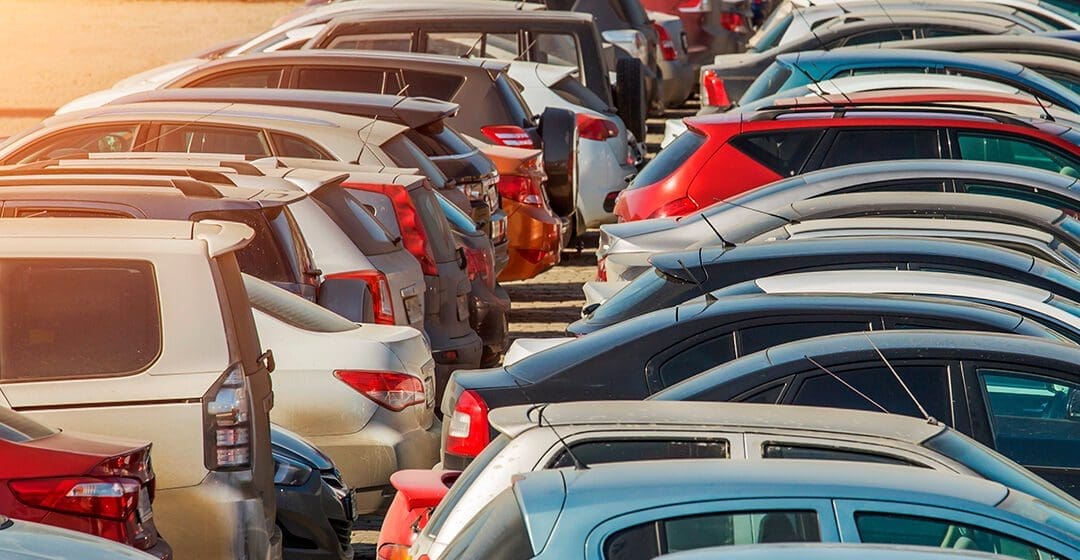 Automarkkina elpymässä – käytettyjen autojen kauppa alkuvuodesta 3,2 % vilkkaampi kuin viime vuonna